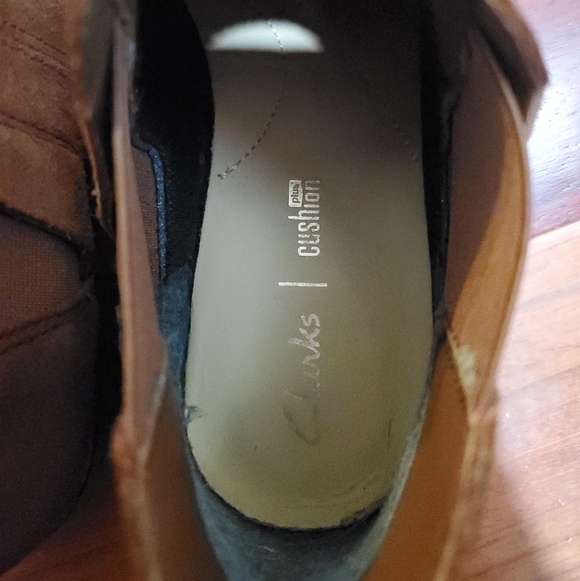 Clarks Booties - Picture 5 of 9